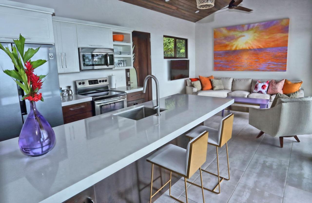 Golden Pineapple Villas-Adults Only أوفيتا المظهر الخارجي الصورة